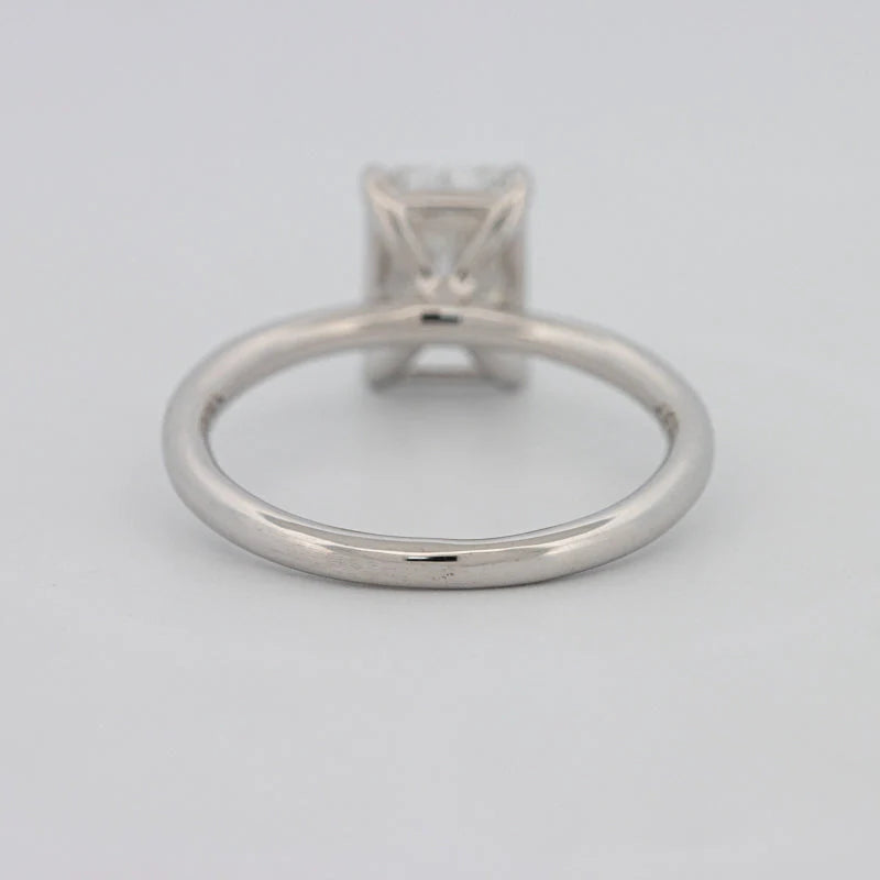 Klassieke Radiant Cut Solitaire Ring 1,30 ct