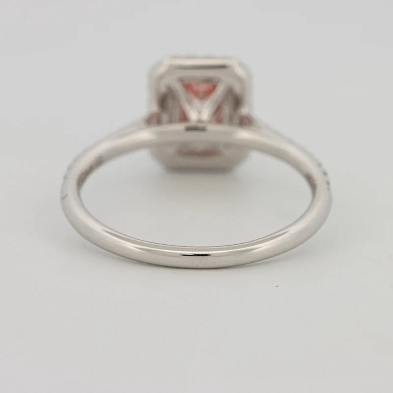 Roze smaragd‑geslepen Halo Solitaire